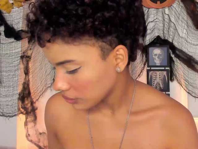 BeckaBlue live cam on BongaCams
