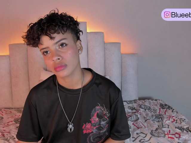 BeckaBlue live webcam show