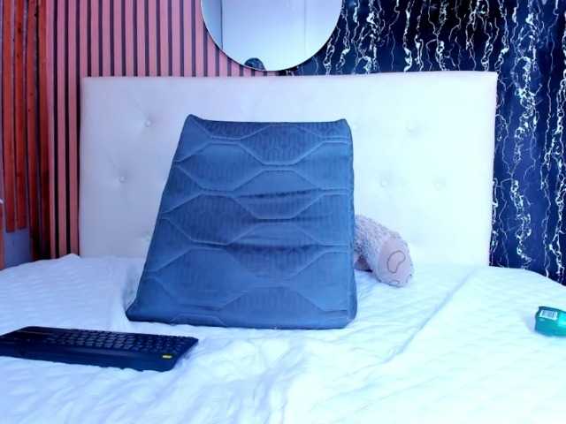MarianaGalviz live cam on BongaCams
