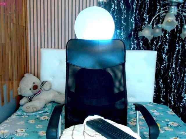 MarianaGalviz webcam