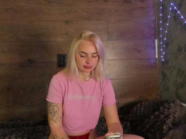 AmmyLu live cam on BongaCams