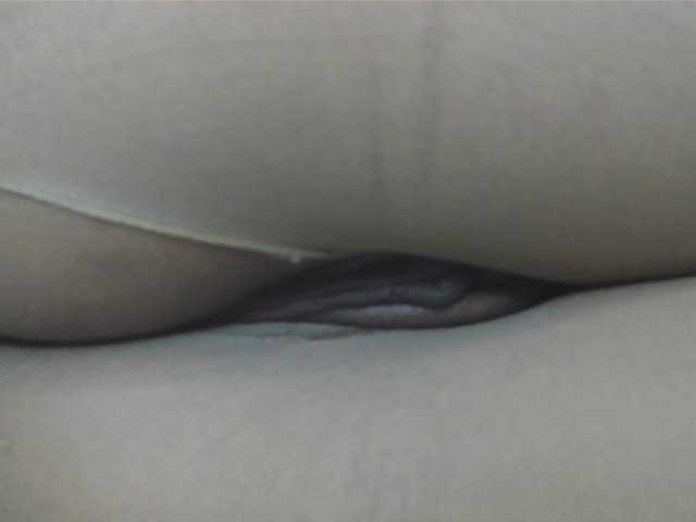Roxy-star webcam bongacams model stream image