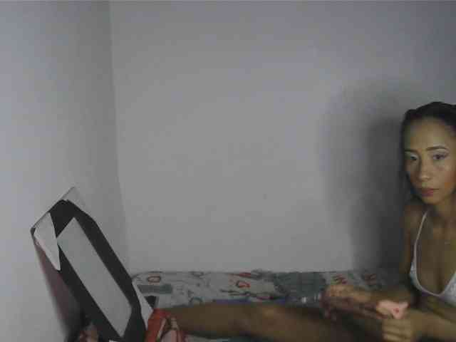 Roxy-star webcam
