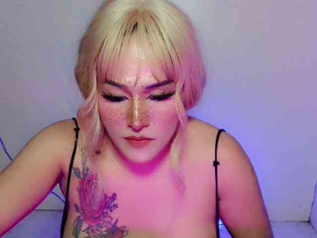 UrChloeAsia