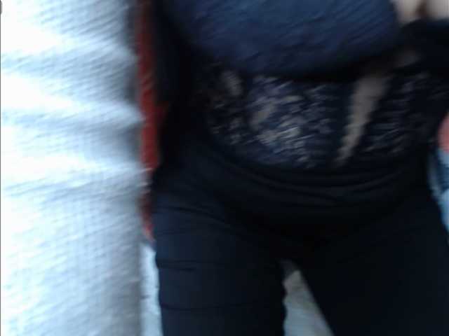 Ivonne1's BongaCams show and profile