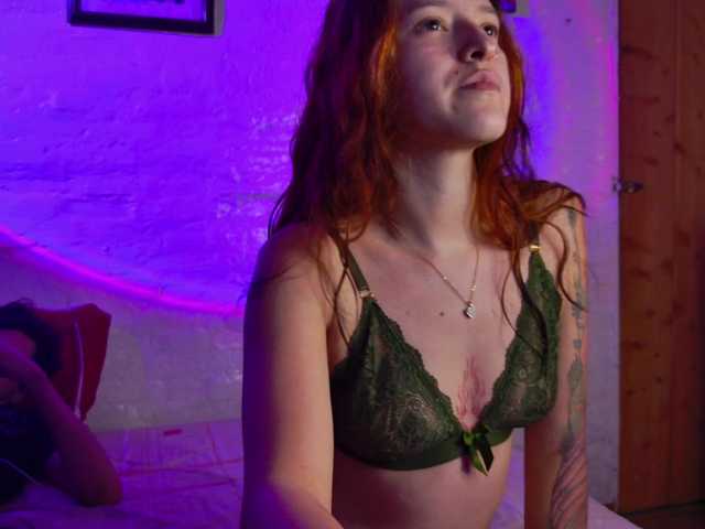Ginger-and-Kendrick live cam on BongaCams