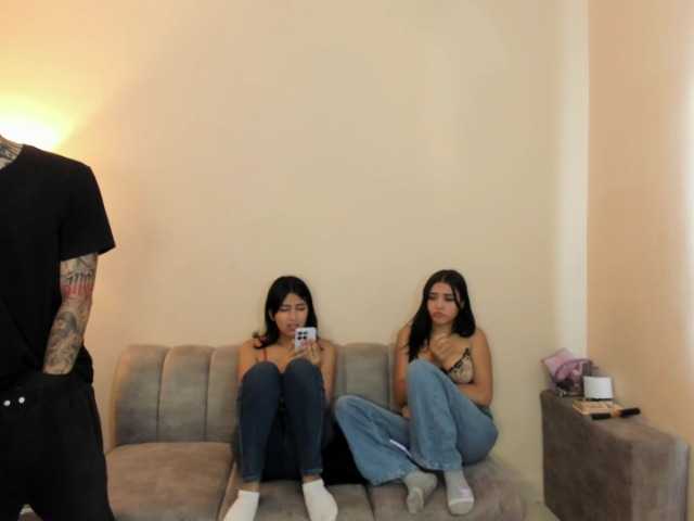 startlindagirlssome live cam on BongaCams