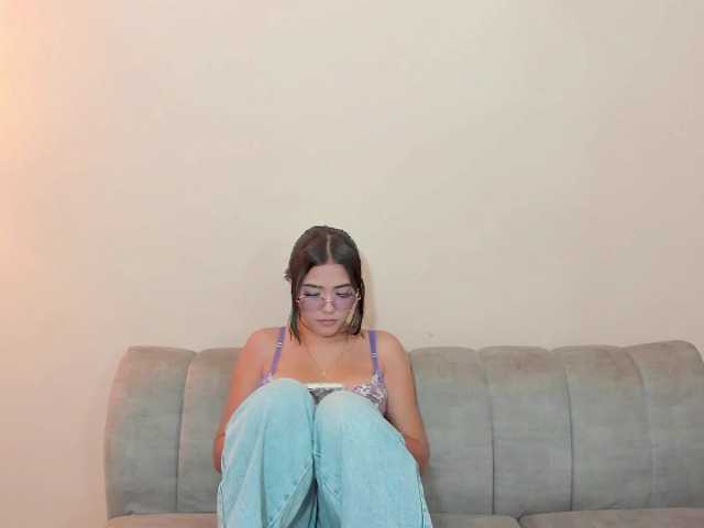 startlindagirlssome live cam on BongaCams
