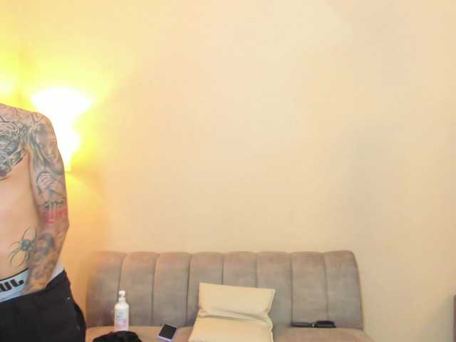 startlindagirlssome live cam on BongaCams