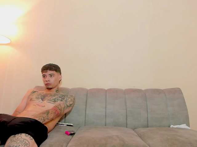 startlindagirlssome live cam on BongaCams