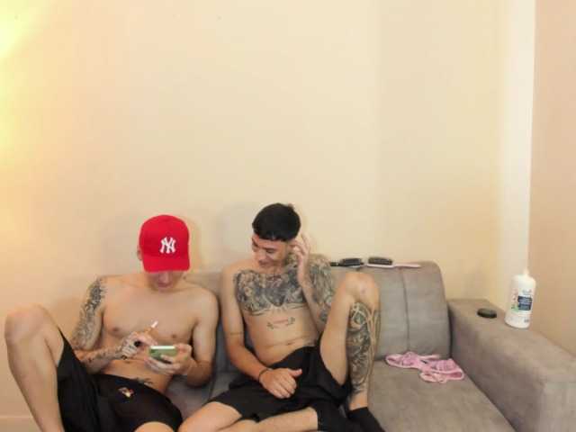 startlindagirlssome live cam on BongaCams