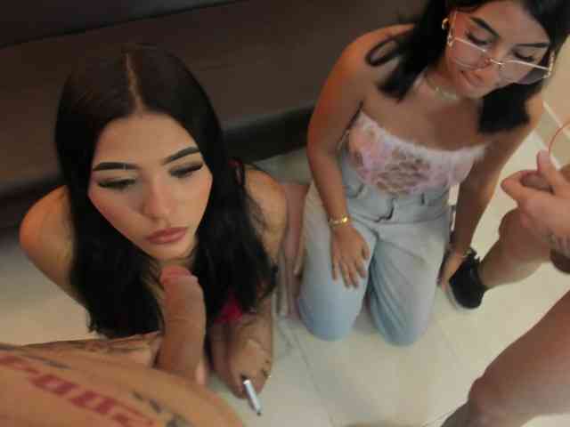 startlindagirlssome webcam