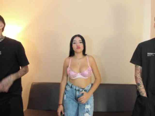 Model: startlindagirlssome