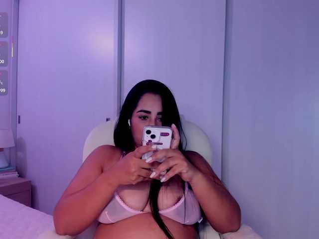 KimDesire1 live webcam show