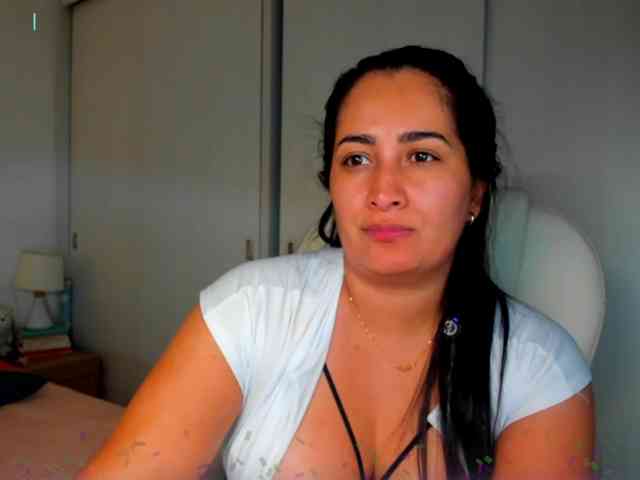 Kim_Desire webcam