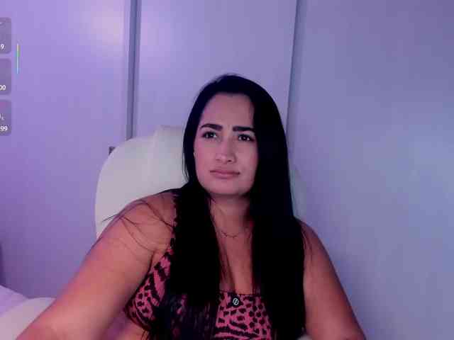 KimDesire1
