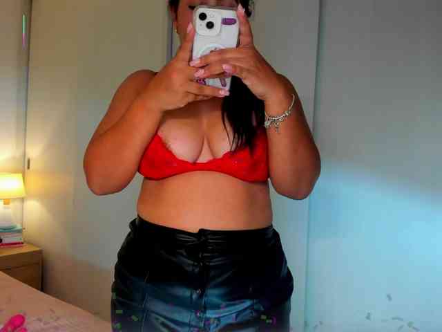 kim_desire's live room