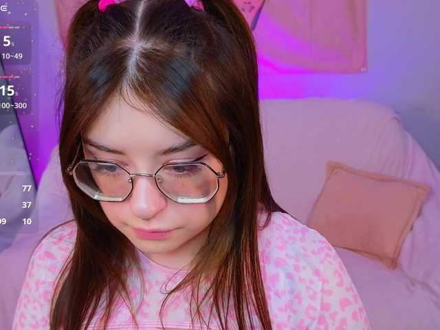 Kate-Rina live cam on BongaCams