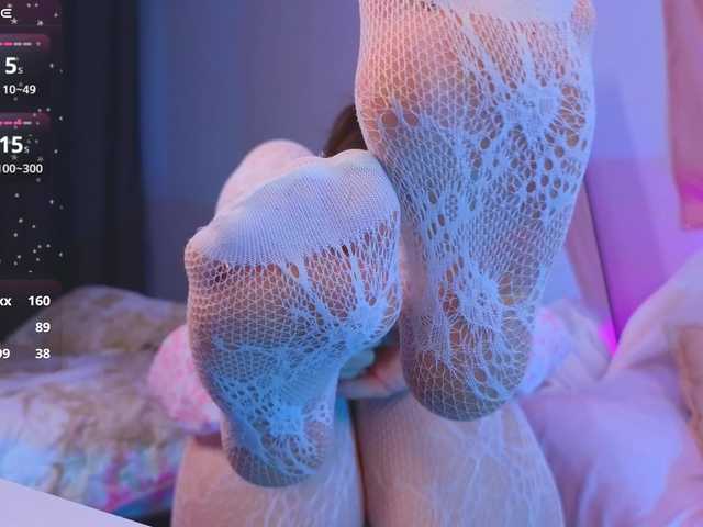 selenamils live cam preview