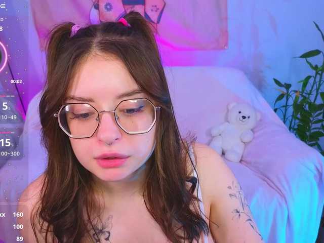 Kate-Rina live cam on BongaCams