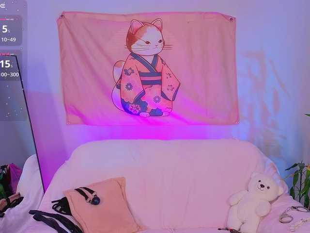 selenamils live cam preview