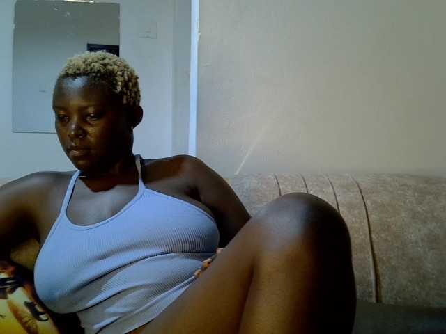 Ebonythick01 live cam on BongaCams