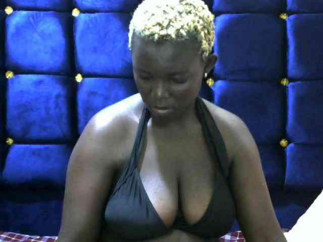 Ebonythick01 webcam
