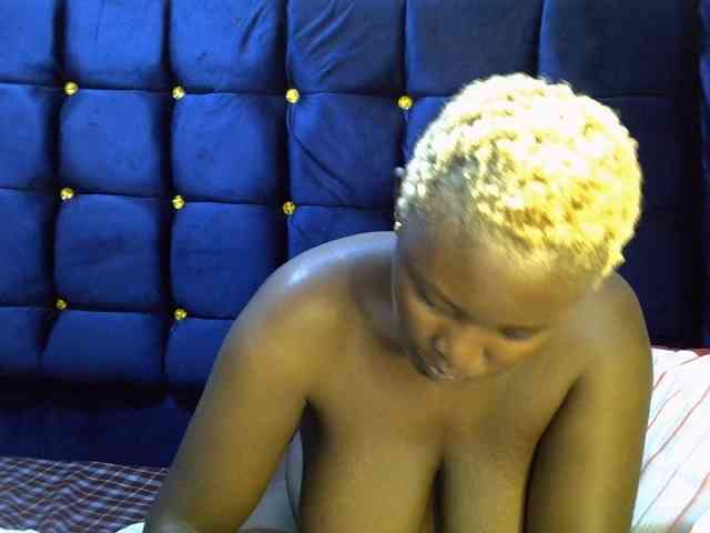Ebonythick01 webcam