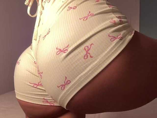 bbybreex live cam on BongaCams