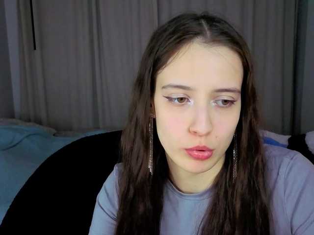  AlyssaWhite chat room