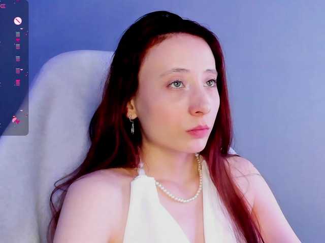Lea-much live cam on BongaCams