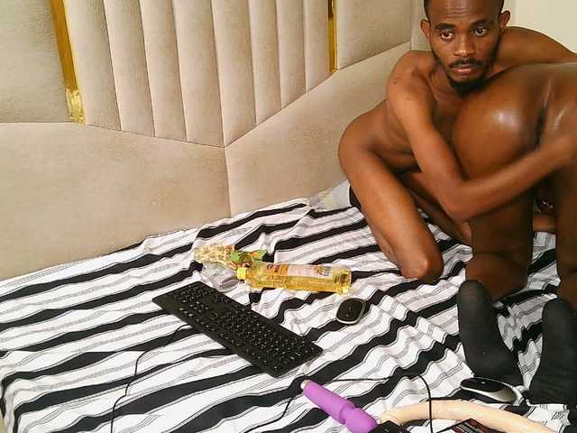 CandyShopB live cam on BongaCams