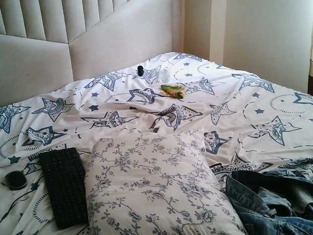 CandyShopB live cam on BongaCams