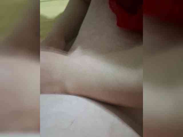 Betty43 webcam