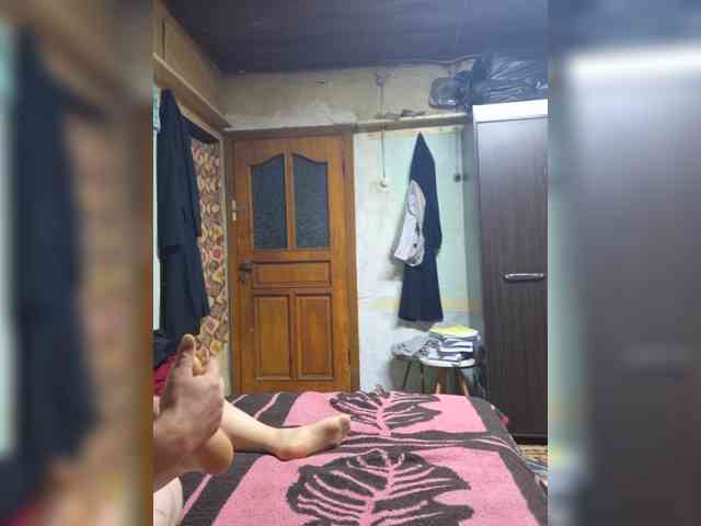 Betty43 webcam
