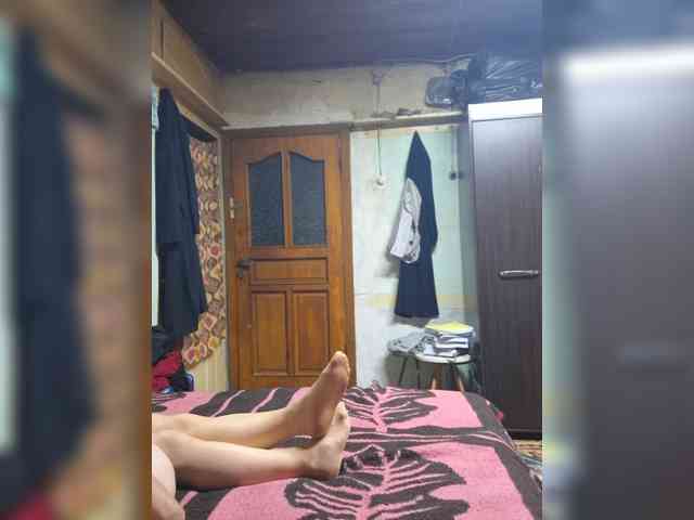 Betty43 webcam