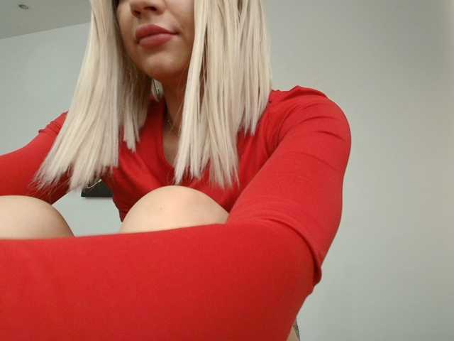 DaisyLuvsYou live cam preview