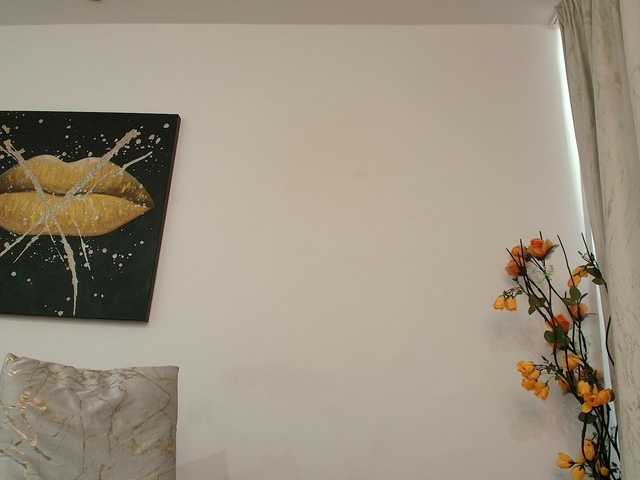 DaisyLuvsYou live webcam show