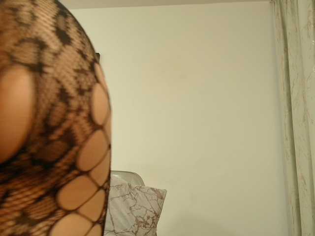 DaisyLuvsYou live cam on BongaCams