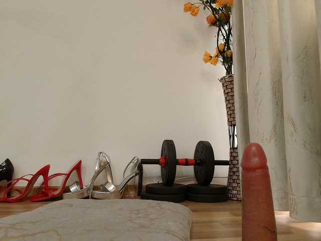 DaisyLuvsYou live webcam show