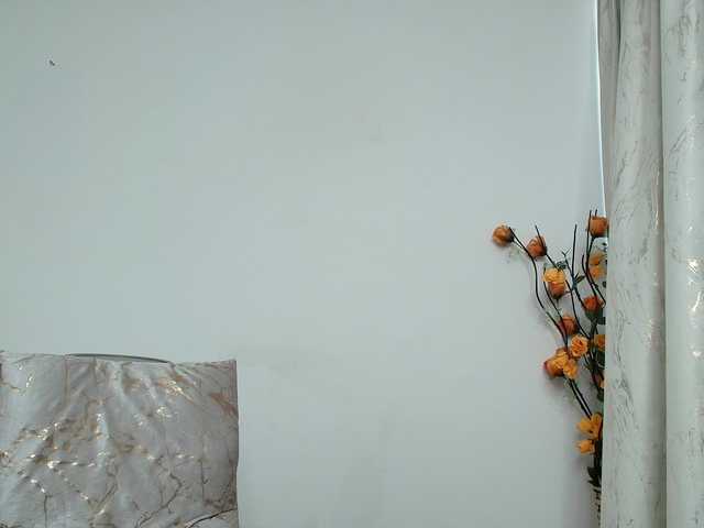 DaisyLuvsYou live cam on BongaCams