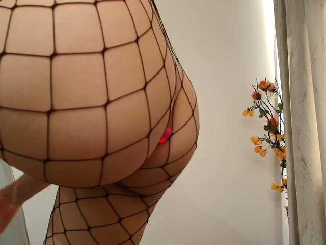 DaisyLuvsYou live cam on BongaCams