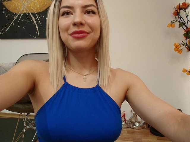 DaisyLuvsYou live cam on BongaCams