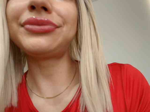 DaisyLuvsYou webcam