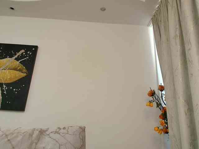 DaisyLuvsYou webcam