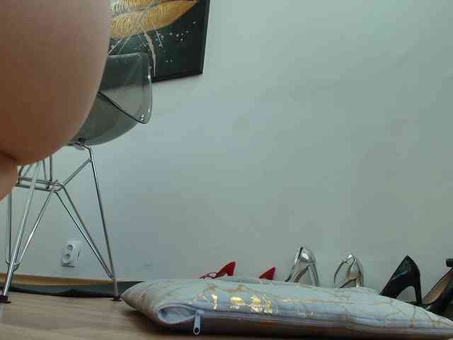 DaisyLuvsYou webcam