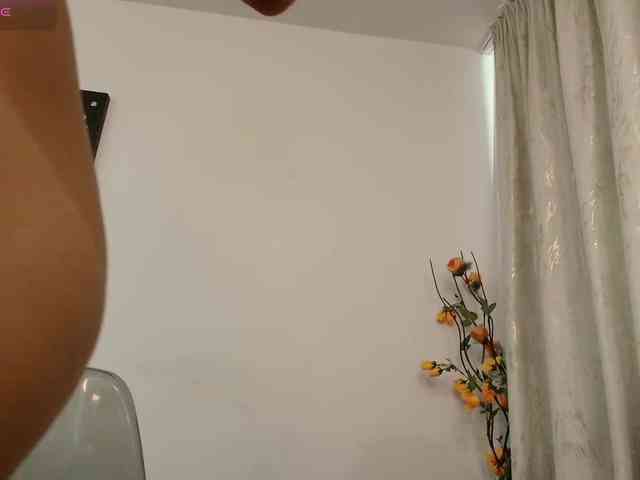 DaisyLuvsYou webcam