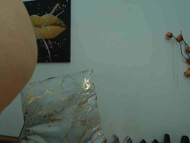 DaisyLuvsYou webcam
