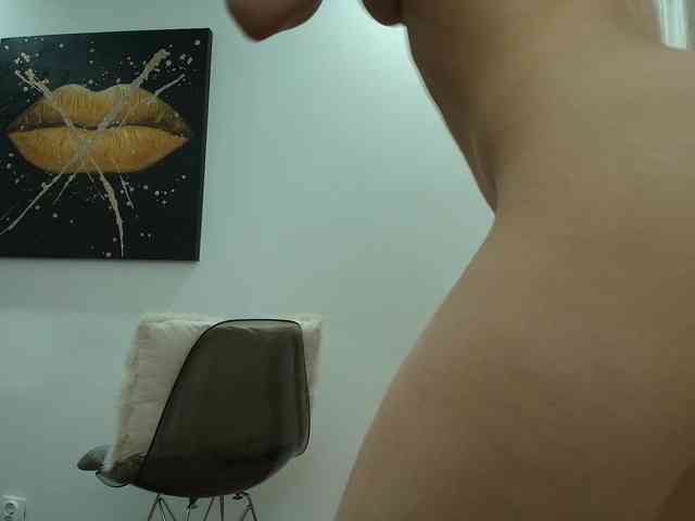 DaisyLuvsYou webcam