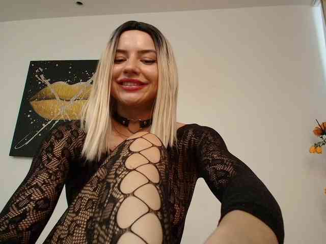 DaisyLuvsYou webcam